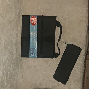 Artist's Loft Large folding Portfolio with free pencil case 19" X 25"